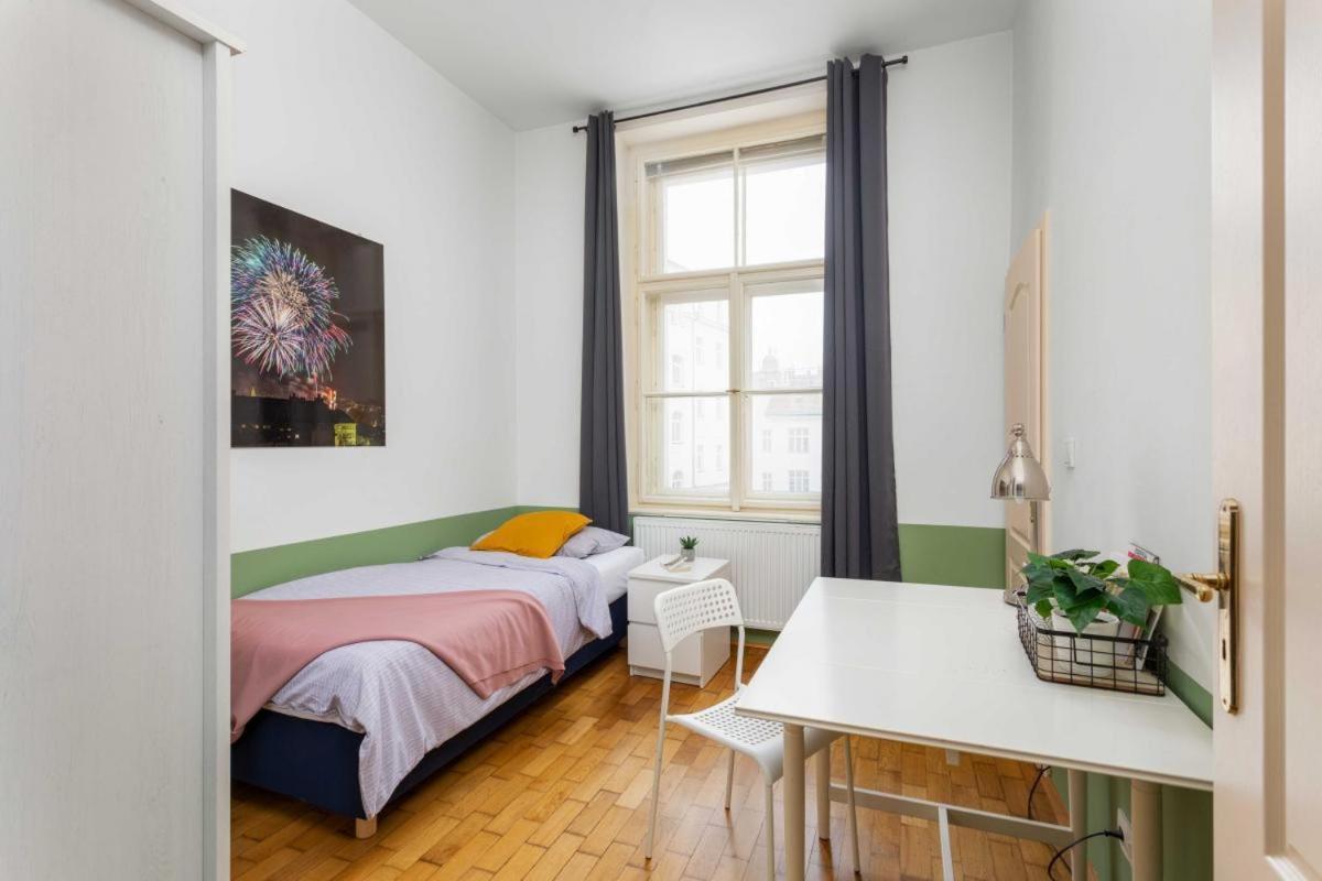 Letna Apartments Prága Kültér fotó